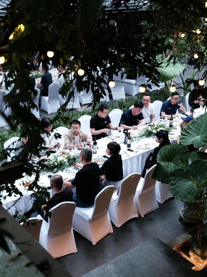 Wezo Hotel Kuanzhai Alley Chengdu-Breakfast Till 12Noon-Lv City Guide Recommended Hotel المظهر الخارجي الصورة