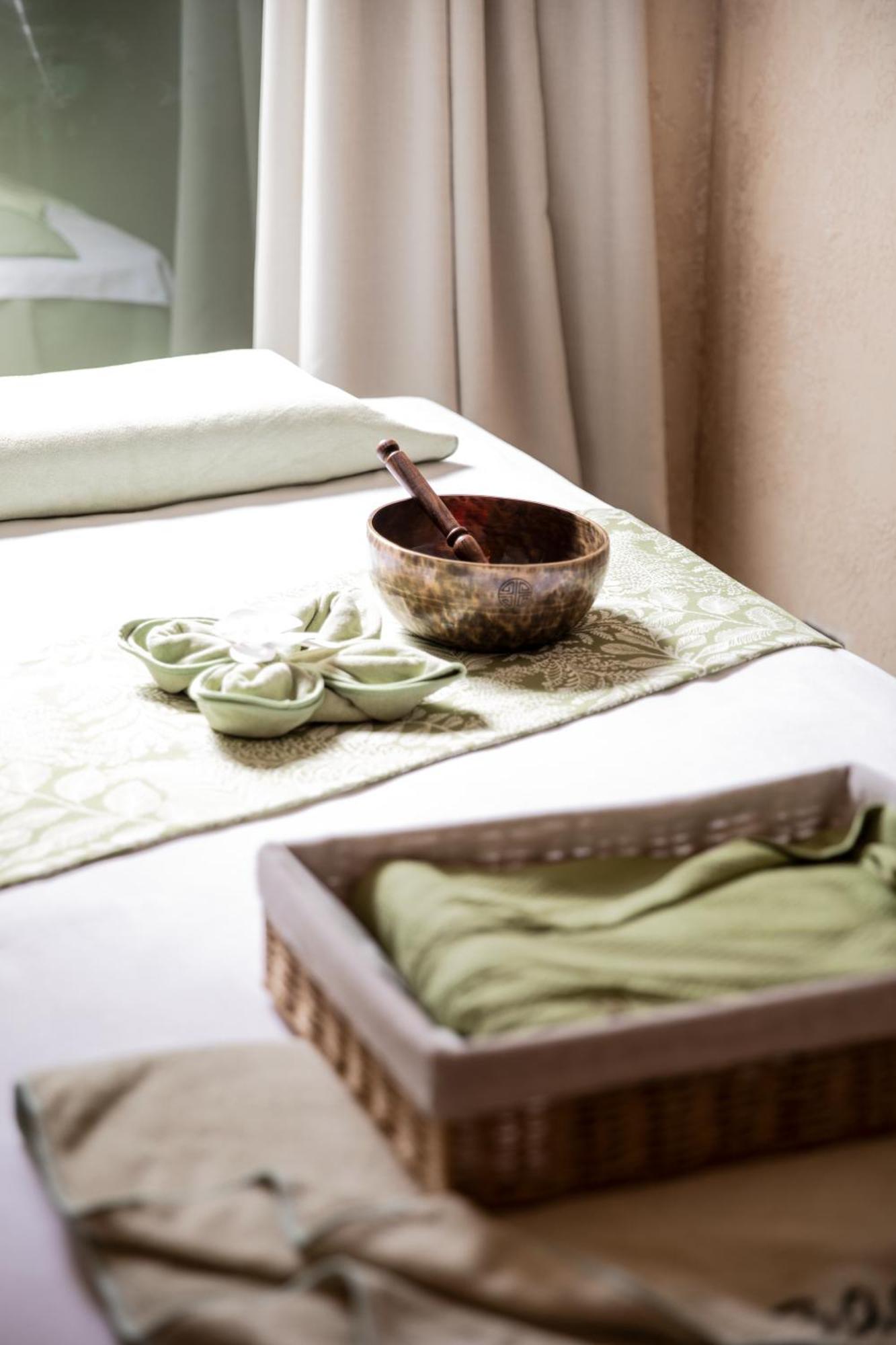 Wezo Hotel Kuanzhai Alley Chengdu-Breakfast Till 12Noon-Lv City Guide Recommended Hotel المظهر الخارجي الصورة